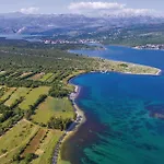 Casa vacanze 2 Bedroom Beautiful In *