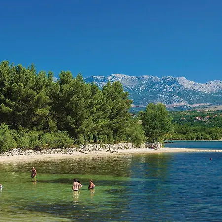 Σπίτι διακοπών 2 Bedroom Beautiful In *