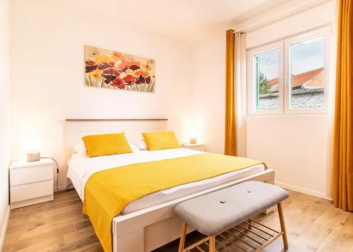 Σπίτι διακοπών 2 Bedroom Beautiful In *