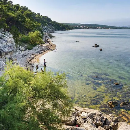 2 Bedroom Beautiful In * Pridraga