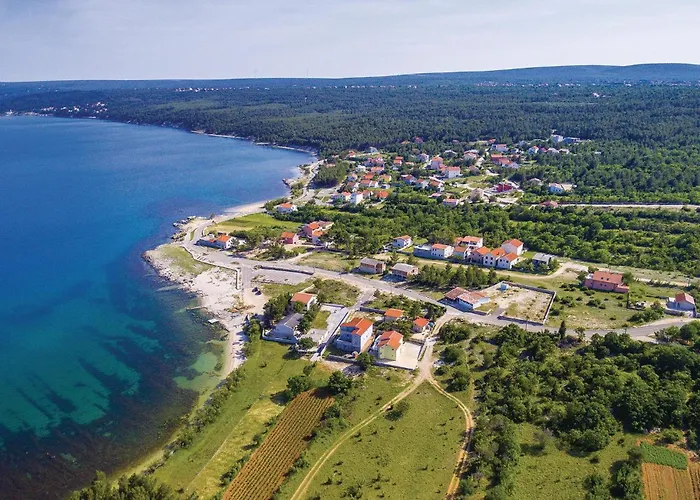 2 Bedroom Beautiful In *